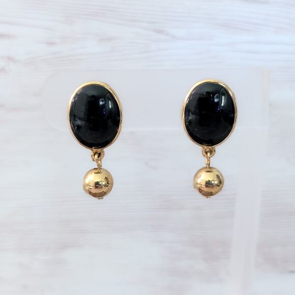 Vintage Clip On Earrings Black Enamel & Gold Tone Ball Dangle - Picture 1 of 6